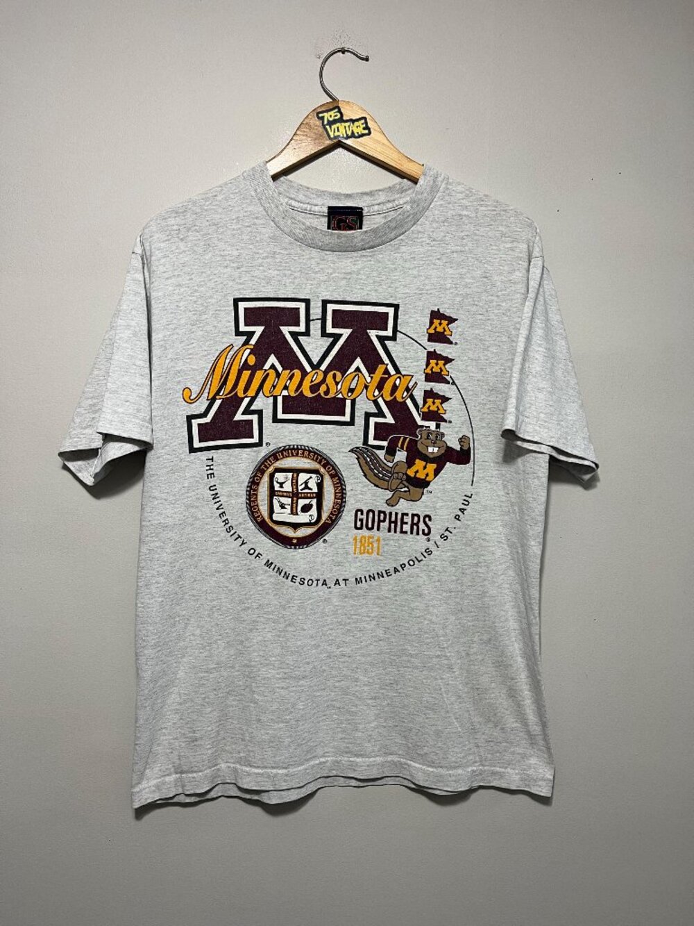 Vintage Minnesota Gophers University NCAA T-shirt